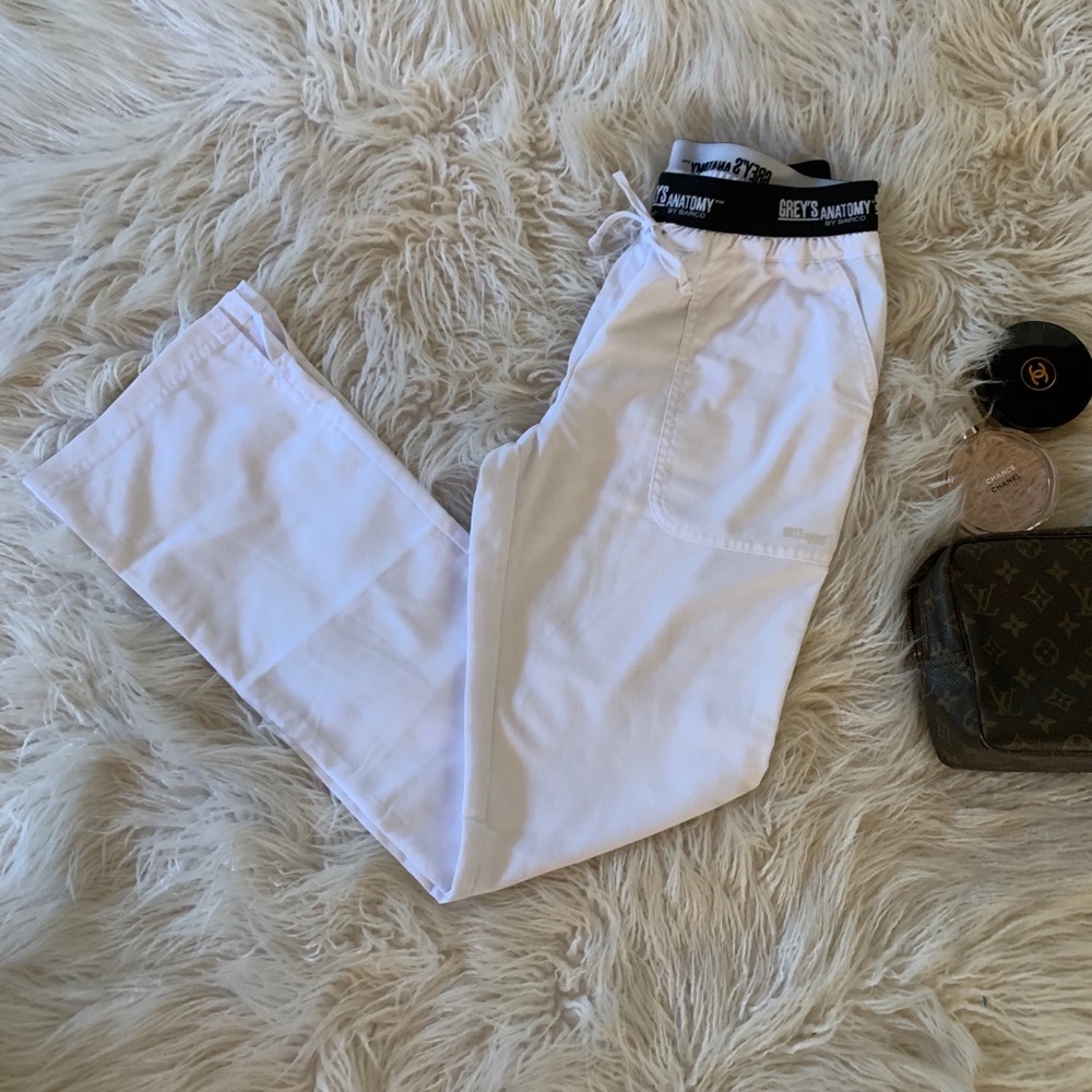 Grey’s Anatomy Scrub Pants: small tall